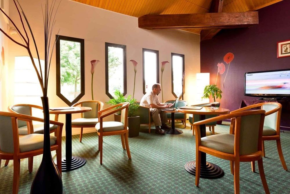 Ibis Provins Interior foto