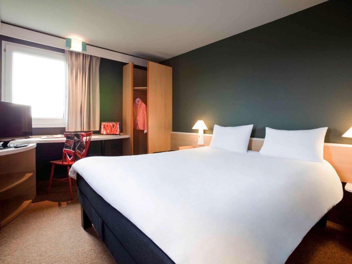 Ibis Provins Exterior foto